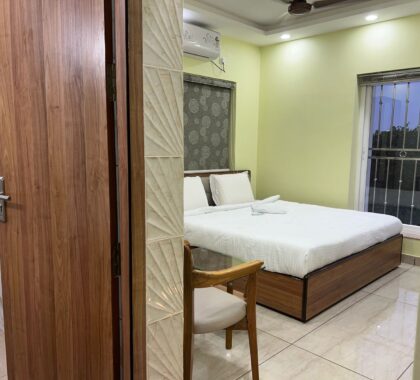 WhatsApp Image 2025-03-24 at 10.54.17 AM (1)